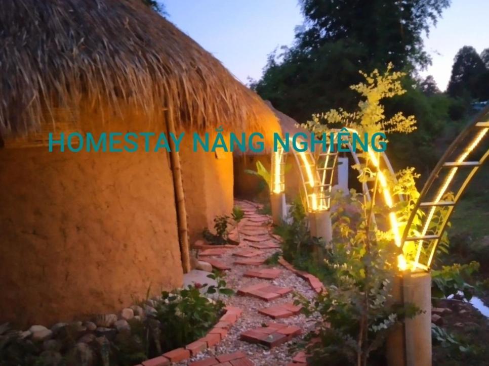 Homestay Nang Nghieng Tỉnh Kontum Екстериор снимка