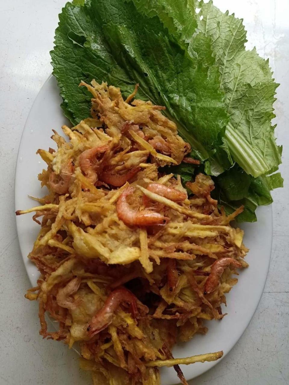 Homestay Nang Nghieng Tỉnh Kontum Екстериор снимка